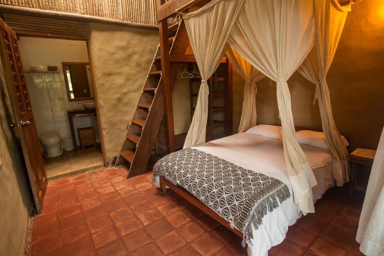 Chirapa Manta Amazon Lodge Lamas 외부 사진